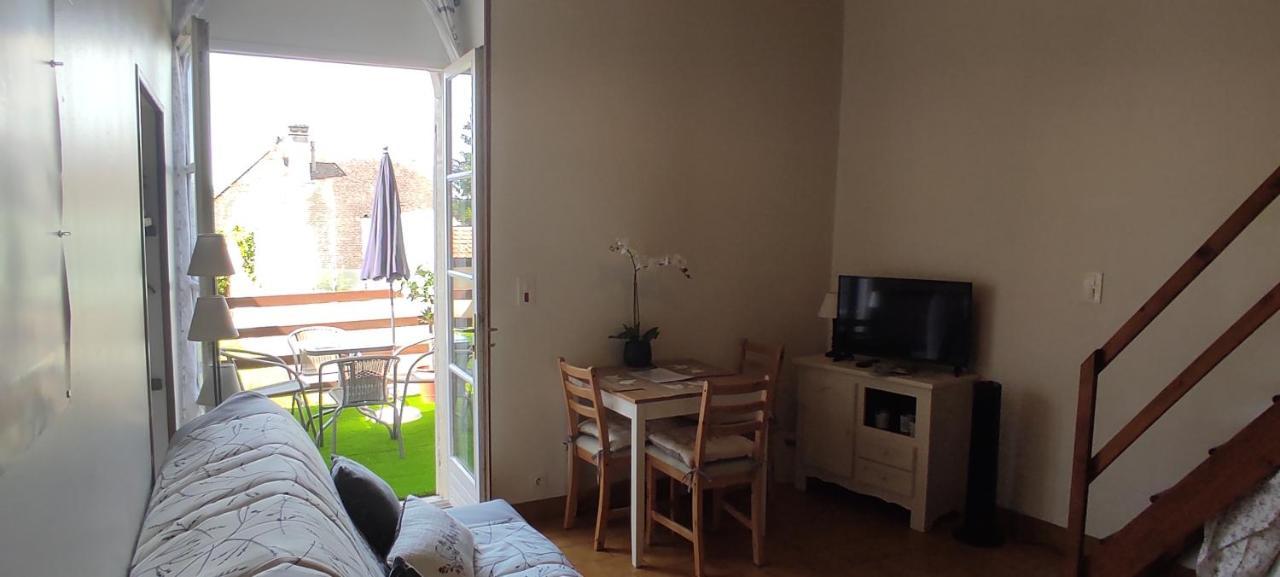 Appartement Aux Nids d'Hirondelles à Pouilly-sur-Loire Extérieur photo